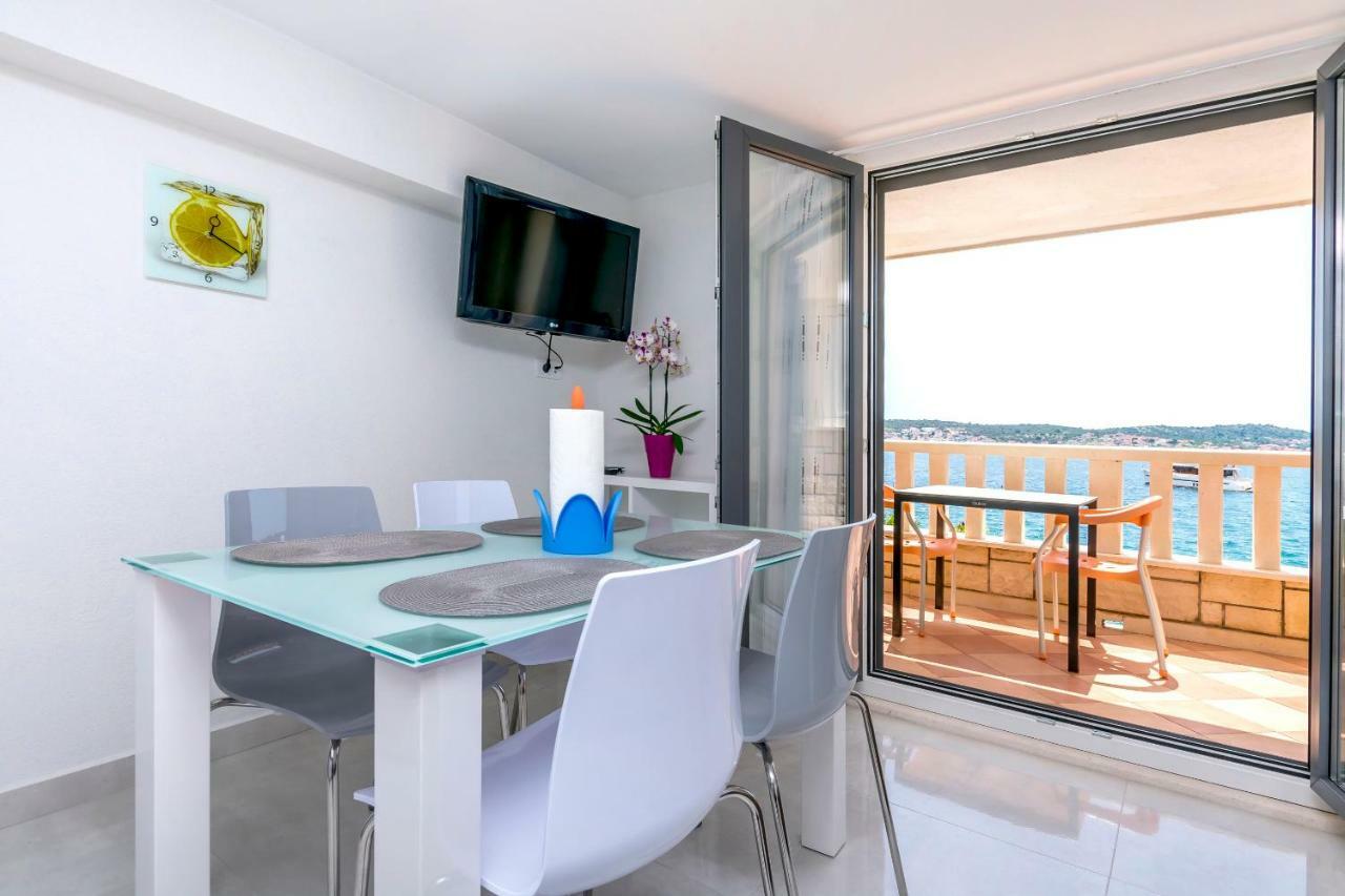 Apartments Hrgovic Rogoznica  Extérieur photo